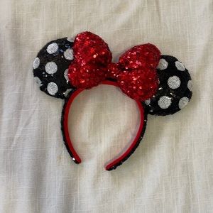 Disneyland Minnie ears